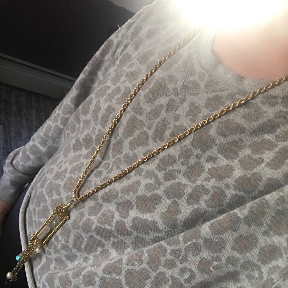Kirks Folly retired hourglass stars necklace gold - Picture 7 of 7